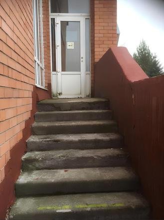 Брянск, улица Советская, 98. Состояние здания Брянского городского лицея № 1 на дату личного приема граждан, проведенного С.В.Нештенко 18.08.2023