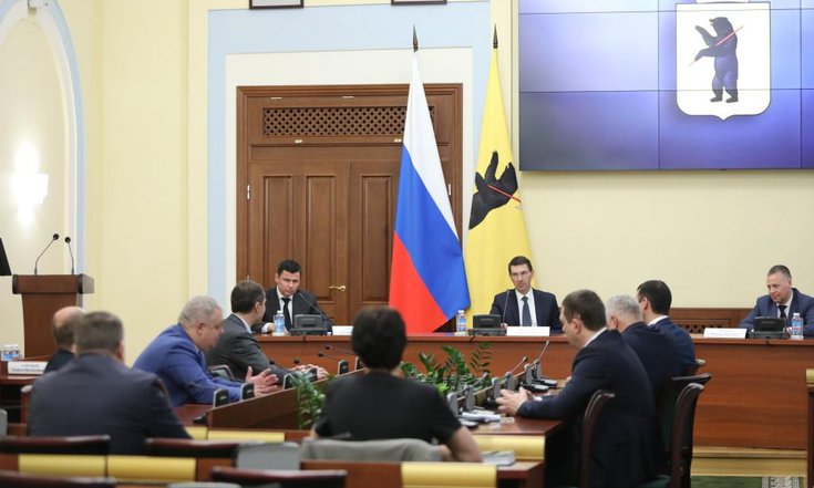 15 октября 2021 года, Ярославль. Представление Михаила Евраева в качестве временно исполняющего обязанности Губернатора Ярославской области. Фото: портал органов государственной власти Ярославской области yarregion.ru