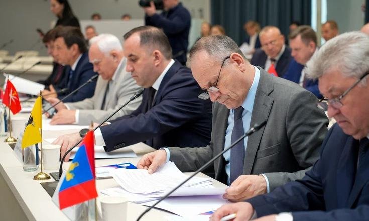 Московская область, город Красногорск, бульвар Строителей, 1. Заседание Совета законодателей ЦФО. Фото: А.Степанова, mosreg.ru