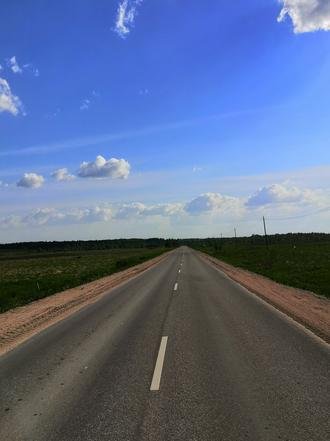 Тверская область, Бежецкий район, деревня Дорохово. Подъезд к деревне до ремонта (к информации о выполнении поручения по итогам личного приема граждан, проведенного М.А.Бубеном 17 сентября 2020 года)