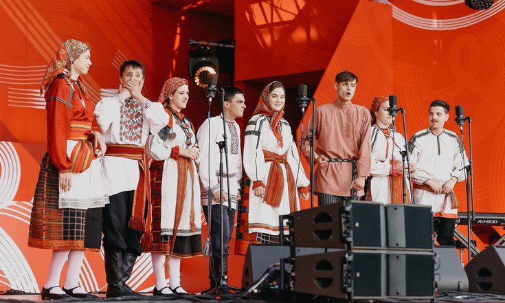 Московская область, городской округ Чехов, поселок Песоченка. Музыкально-исторический фестиваль «Гуляй-город». Фото: официальный портал администрации Московской области www.mosreg.ru