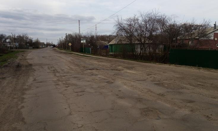 Тамбовская область, Умётский район, рабочий посёлок Умёт. Дороги по улицам Железнодорожной, Рабочей, Соннова в состоянии на дату личного приема граждан, проведенного М.А.Бубеным 21 апреля 2022 года