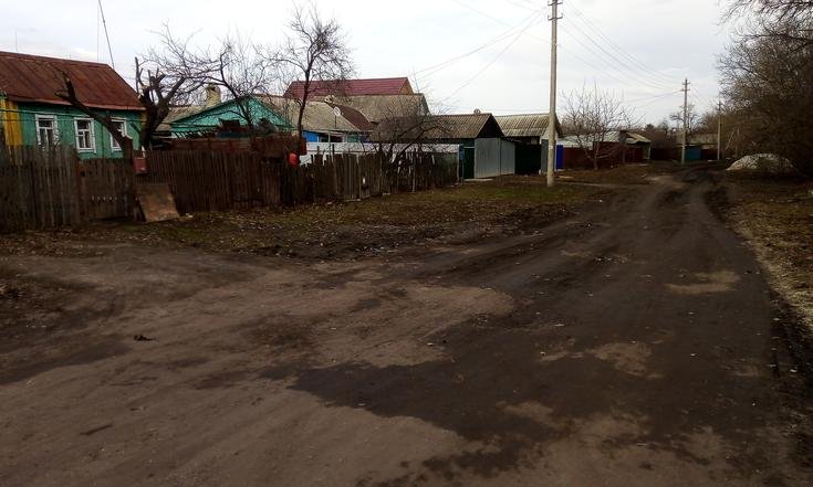 Тамбовская область, Умётский район, рабочий посёлок Умёт. Дороги по улицам Железнодорожной, Рабочей, Соннова в состоянии на дату личного приема граждан, проведенного М.А.Бубеным 21 апреля 2022 года