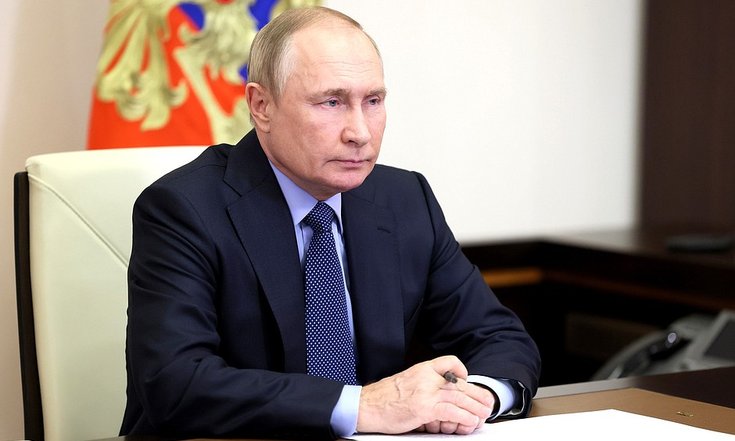 12 января 2023 года. Московская область, Ново-Огарёво. Встреча Президента России Владимира Путина с губернатором Липецкой области Игорем Артамоновым (в режиме видеоконференции). Фото: kremlin.ru