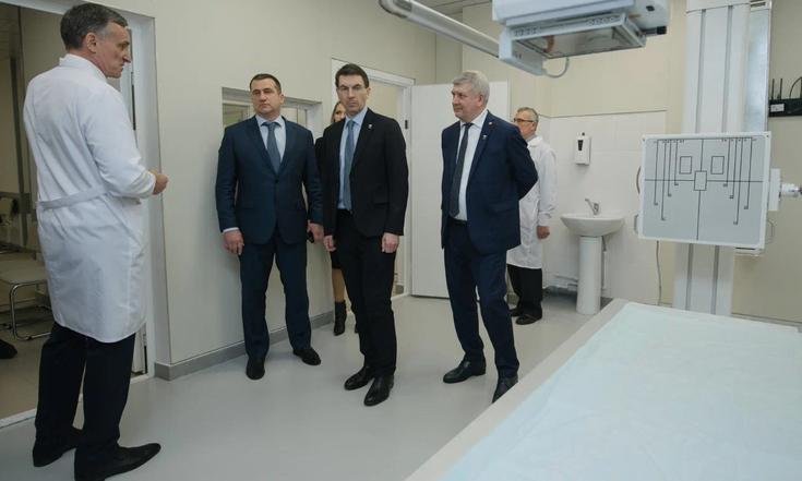 Воронежская область, Новоусманский район, село Новая Усмань, улица Ленина, 303в. Поликлиника Новоусманской районной больницы. Фото: пресс-служба губернатора Воронежской области