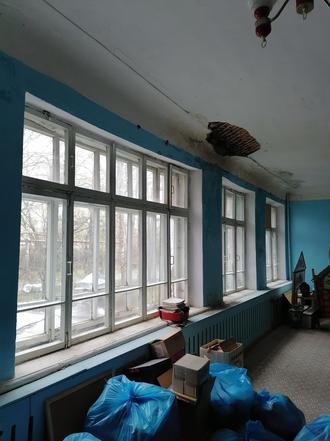 Ивановская область, поселок Старая Вичуга, улица Комсомольская, 3. Здание детского сада «Родничок» на дату личного приема граждан, проведенного М.А.Бубеном 27.05.2021