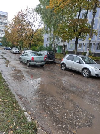 Рязань, улица Новаторов, дом 3. Состояние дороги на дату личного приема граждан, проведенного М.А.Бубеном 21.10.2021