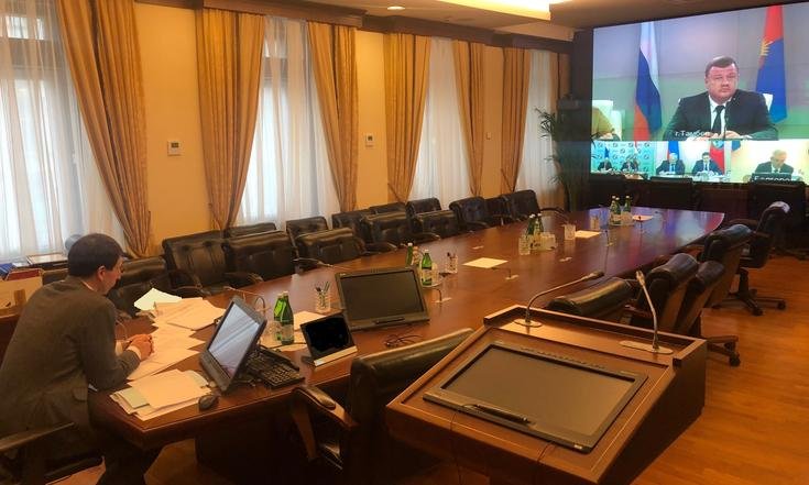 2 апреля 2020 года. Совещание полпреда Президента в ЦФО Игоря Щёголева с главами регионов округа по противодействию распространению коронавирусной инфекции