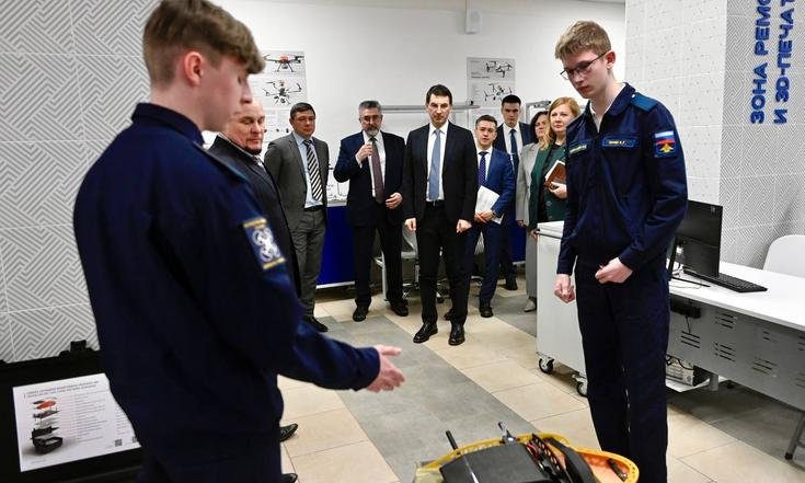 Тамбов, улица Советская, 193. Посещение Колледжа техники и технологии наземного транспорта им. М.С.Солнцева. Фото: П.Васильев