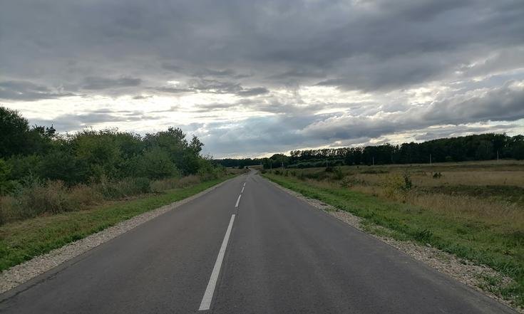 Тульская область, Тепло-Огаревский район, поселок Победа. Автоподъезд к поселку Победа после ремонта (к информации о выполнении поручения по итогам личного приема граждан, проведенного А.А.Шаклуновым 17 марта 2022 года)
