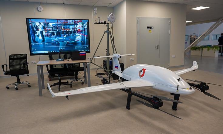 Калуга, 1-й Академический проспект, 5, корпус 1д. Посещение Федерального технопарка профессионального образования. Фото: admoblkaluga.ru