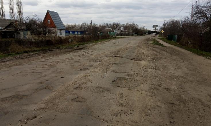 Тамбовская область, Умётский район, рабочий посёлок Умёт. Дороги по улицам Железнодорожной, Рабочей, Соннова в состоянии на дату личного приема граждан, проведенного М.А.Бубеным 21 апреля 2022 года