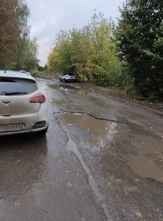 Рязань, улица Новаторов, дом 3. Состояние дороги на дату личного приема граждан, проведенного М.А.Бубеном 21.10.2021