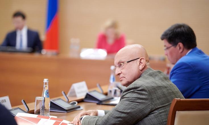 30 июня 2022 года. Москва. Заседании Попечительского совета государственного мемориального историко-художественного и природного музея-заповедника В.Д.Поленова. Фото: пресс-служба Министерства культуры РФ