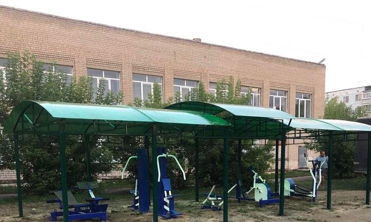 Ивановская область, Вичугский район. Обустроенная спортивная площадка на территории Старовичугской средней общеобразовательной школы (к информации о выполнении поручения по итогам личного приема граждан, проведенного М.А.Бубеном 27 мая 2021 года)