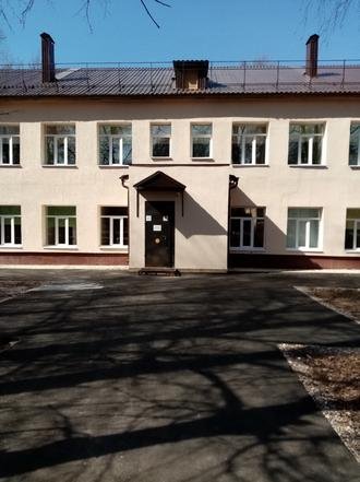 Ивановская область, поселок Старая Вичуга, улица Комсомольская, 3. Здание детского сада «Родничок» после ремонта (к информации о выполнении поручения по итогам личного приема граждан, проведенного М.А.Бубеном 27.05.2021)