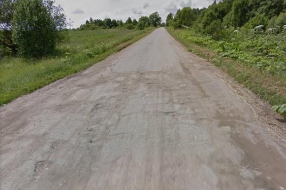 Тверская область, Бежецкий район, деревня Дорохово. Подъезд к деревне до ремонта (к личному приему граждан, проведенному М.А.Бубен 17 сентября 2020 года)