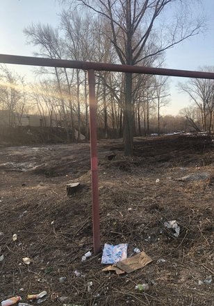 Рязань, Гвардейский сквер. Территория сквера на дату личного приема граждан, проведенного А.В.Анисимовым 22.04.2022