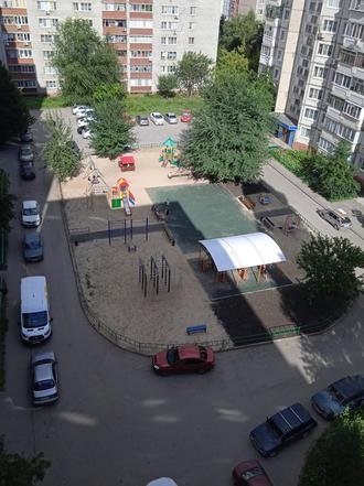 Липецк, проезд Строителей, 4, 6, 6/1. Дворовая территория после благоустройства (к информации о выполнении поручения по итогам личного приема граждан, проведенного А.В.Ерёминым 4 августа 2022 года)