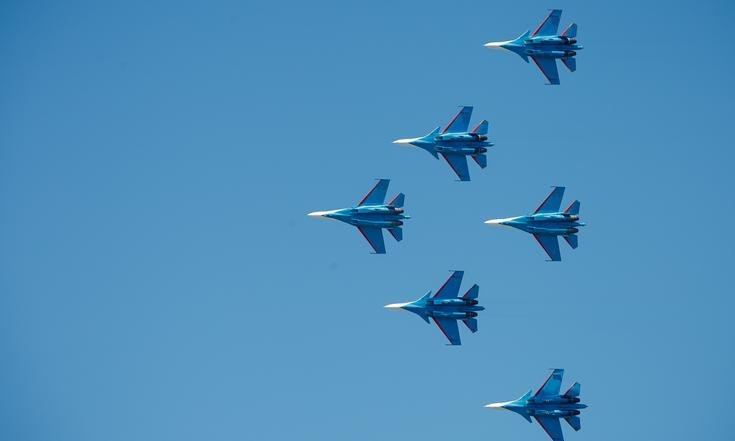 Белгородская область, Прохоровский район, п. Прохоровка. Торжественный митинг в 77-ю годовщину Прохоровского танкового сражения.