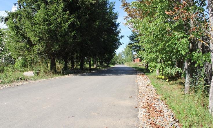 Ивановская область, Ивановский район, деревня Шуринцево. Улица 1-ая Западная после ремонта (к информации о выполнении поручения по итогам личного приема граждан, проведенного А.Н.Мошковым 14 июля 2022 года)