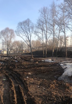 Рязань, Гвардейский сквер. Территория сквера на дату личного приема граждан, проведенного А.В.Анисимовым 22.04.2022