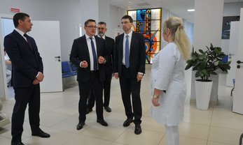 Тамбов, Моршанское шоссе, 36. Осмотр предприятия «Электроприбор». Фото: tambov.gov.ru