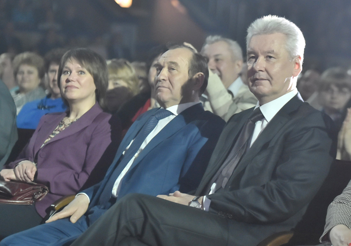 Выдающимся работникам жилищно-коммунального хозяйства города вручены почётные грамоты и благодарности Мэра Москвы