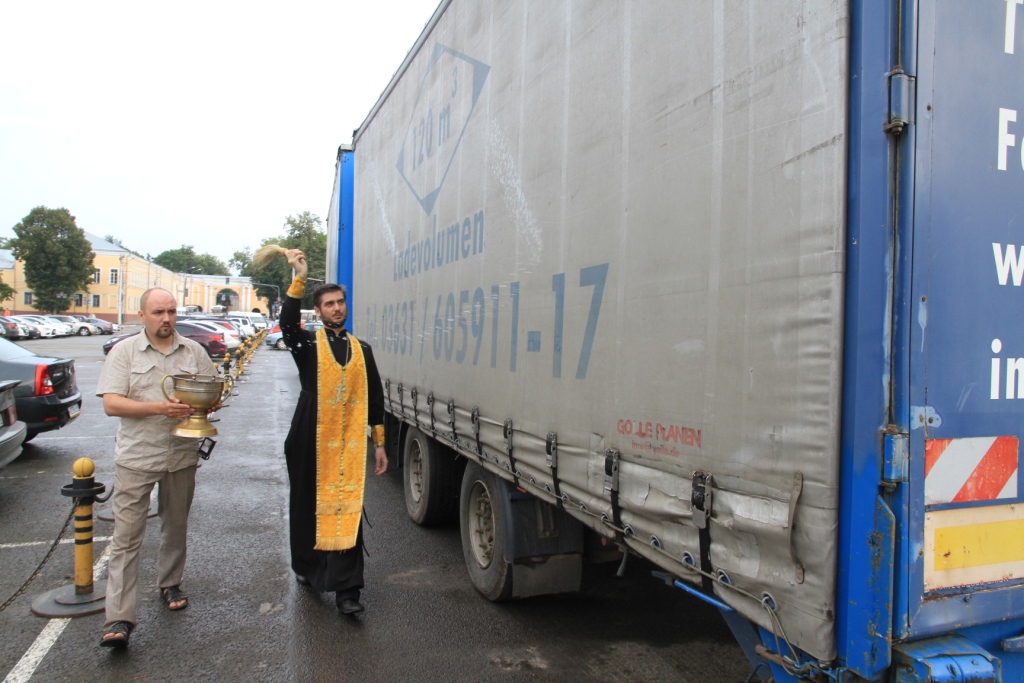 Калужане продолжают помогать жителям юго-востока Украины