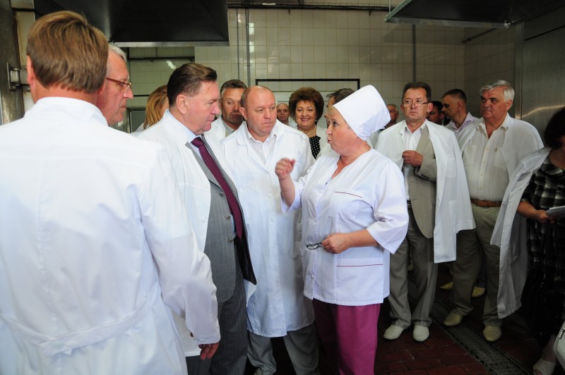 Врио губернатора Курской области открыл новый цех в ОАО «Надежда»