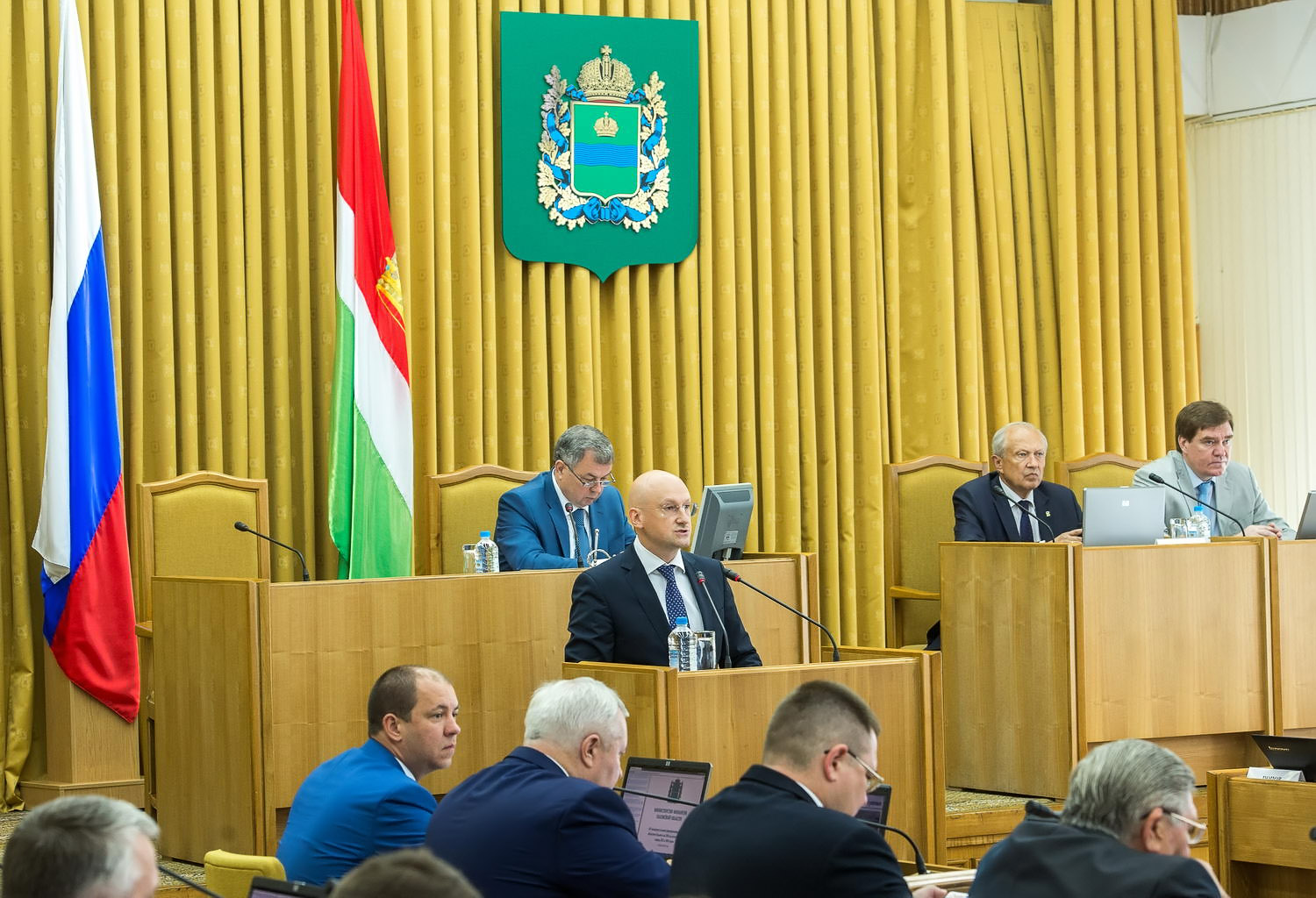 Калужский кабинет министров одобрил ориентиры развития региона на ближайшую перспективу и меры материального стимулирования муниципалитетов