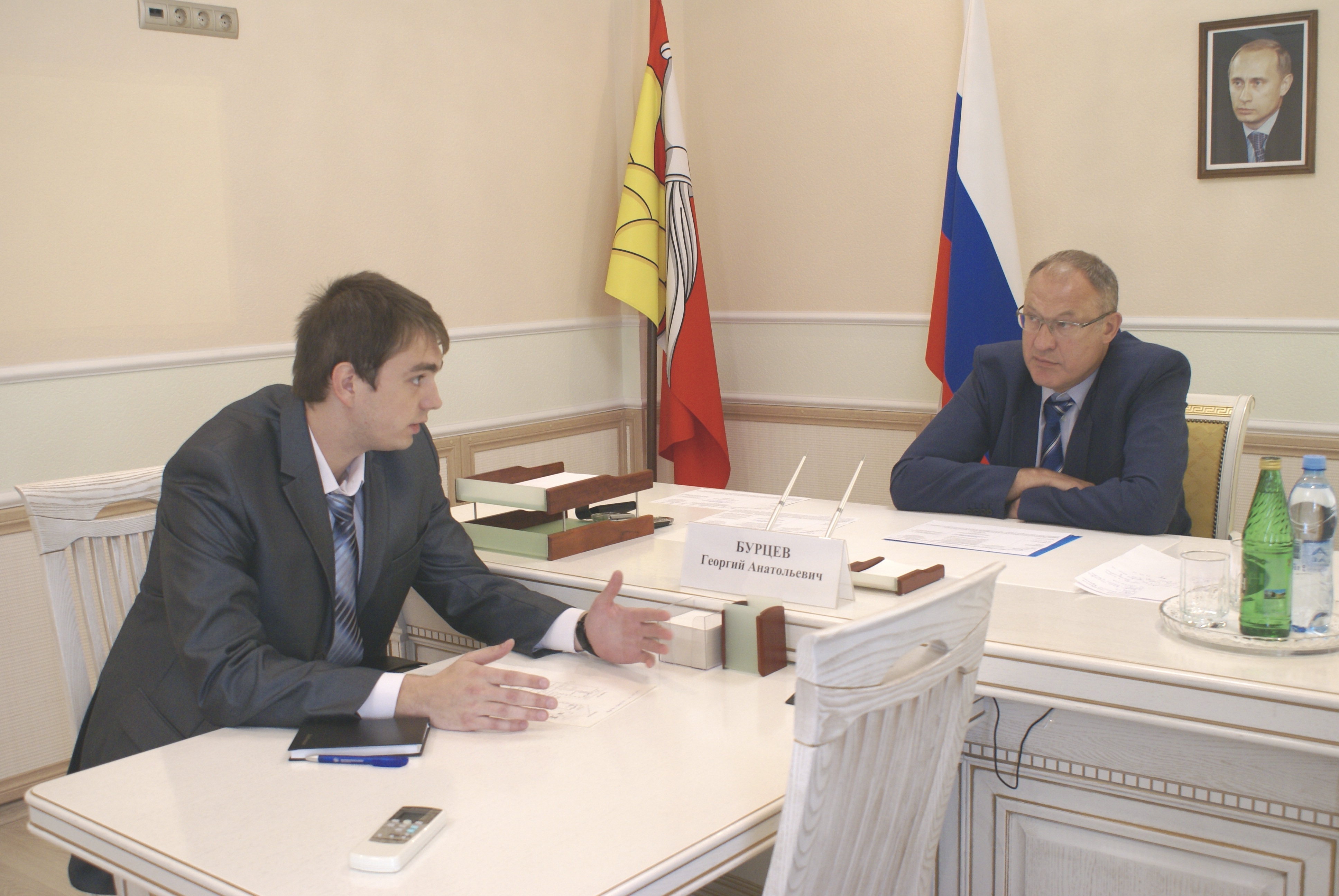 Помощник полпреда Президента РФ в ЦФО провел прием граждан