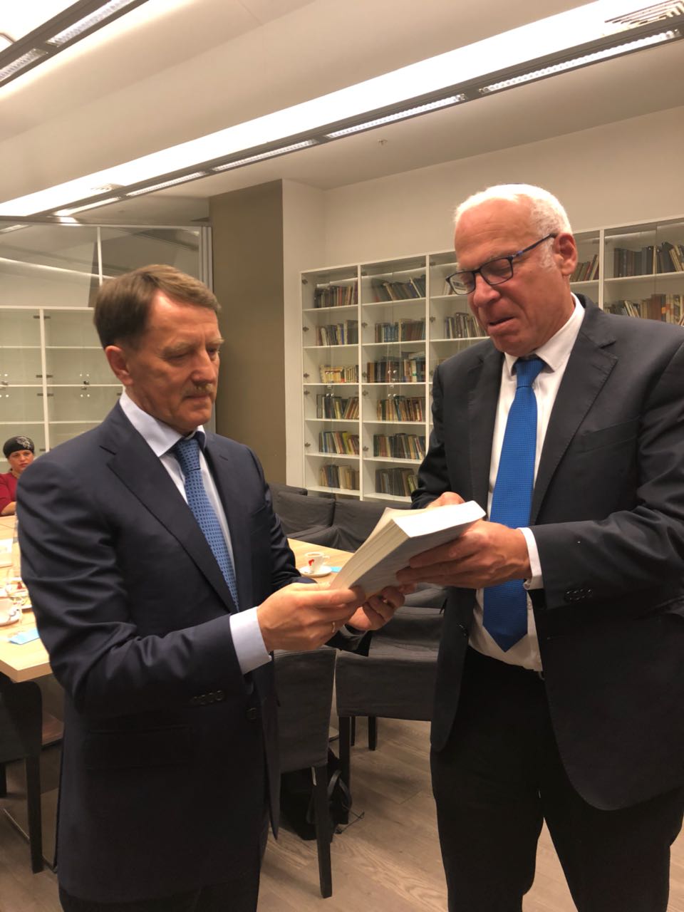 Алексей Гордеев провёл переговоры с Министром сельского хозяйства Израиля Ури Ариэлем