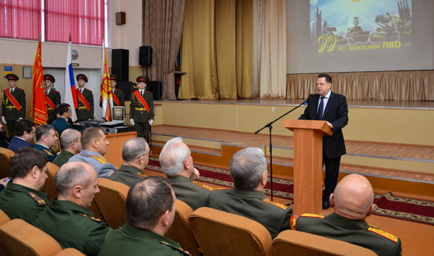 Военнослужащие противовоздушной обороны отметили праздник