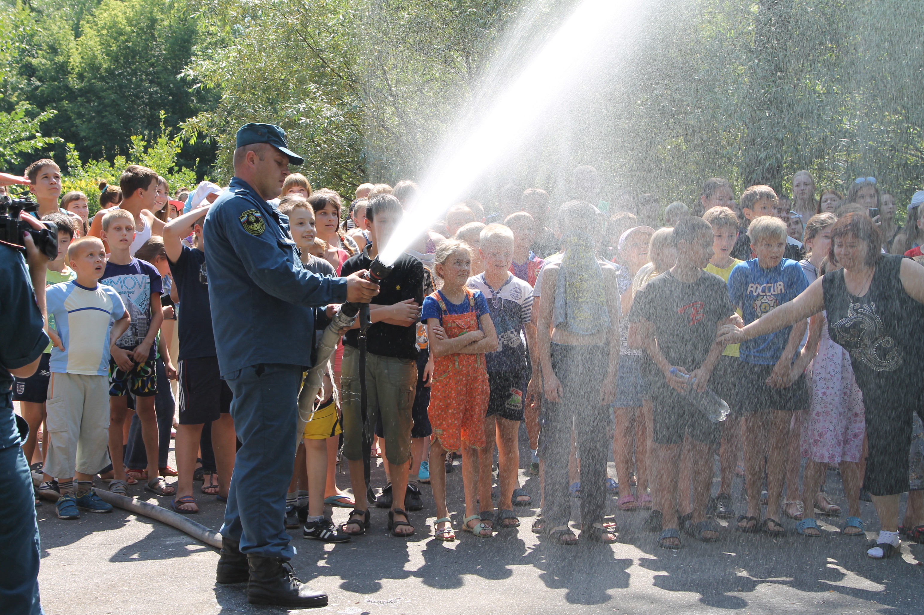 Про огонь и воду в Курской области детям рассказали инспекторы