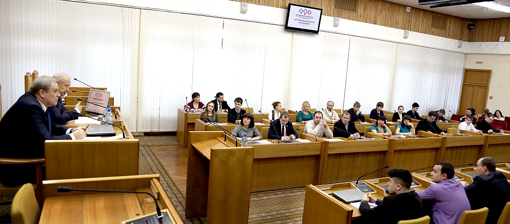 Новый созыв Молодежного парламента приступает к работе