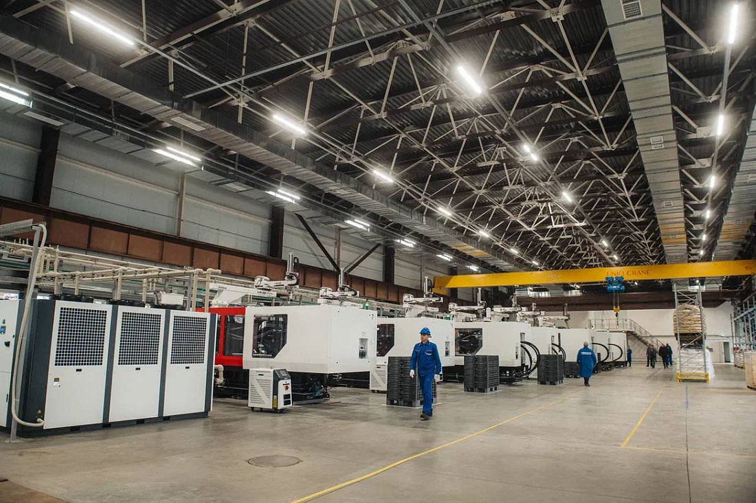 Курск, 2-я Рабочая улица, 23в2. Производство пластиковых корпусов на Курском электроаппаратном заводе. Фото: kursk.ru