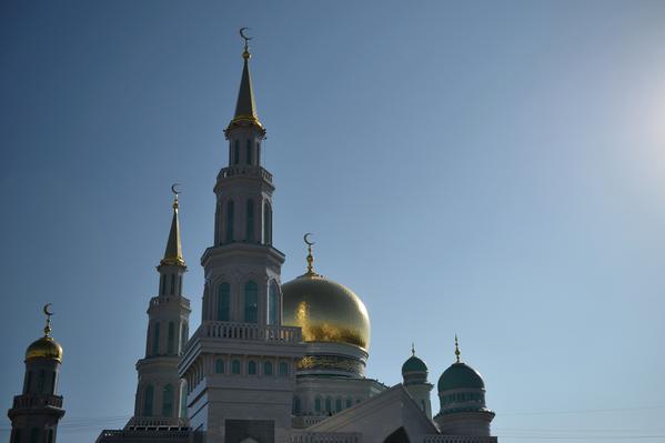 Поздравление мусульман России с праздником Курбан-Байрам