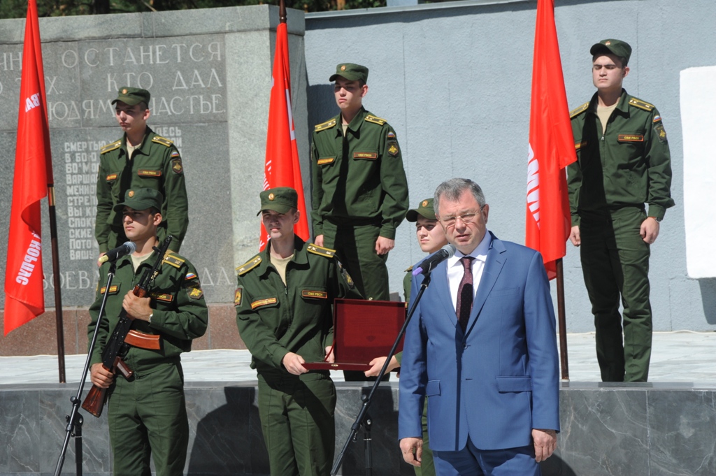 Город Кремёнки и село Троицкое Жуковского района обрели почётные звания «Рубеж воинской доблести»