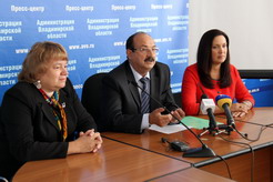 Владимирские преподаватели помогают крымчанам перейти на российское законодательство