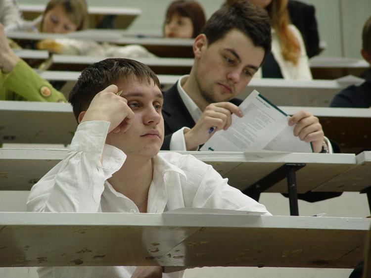 студенты