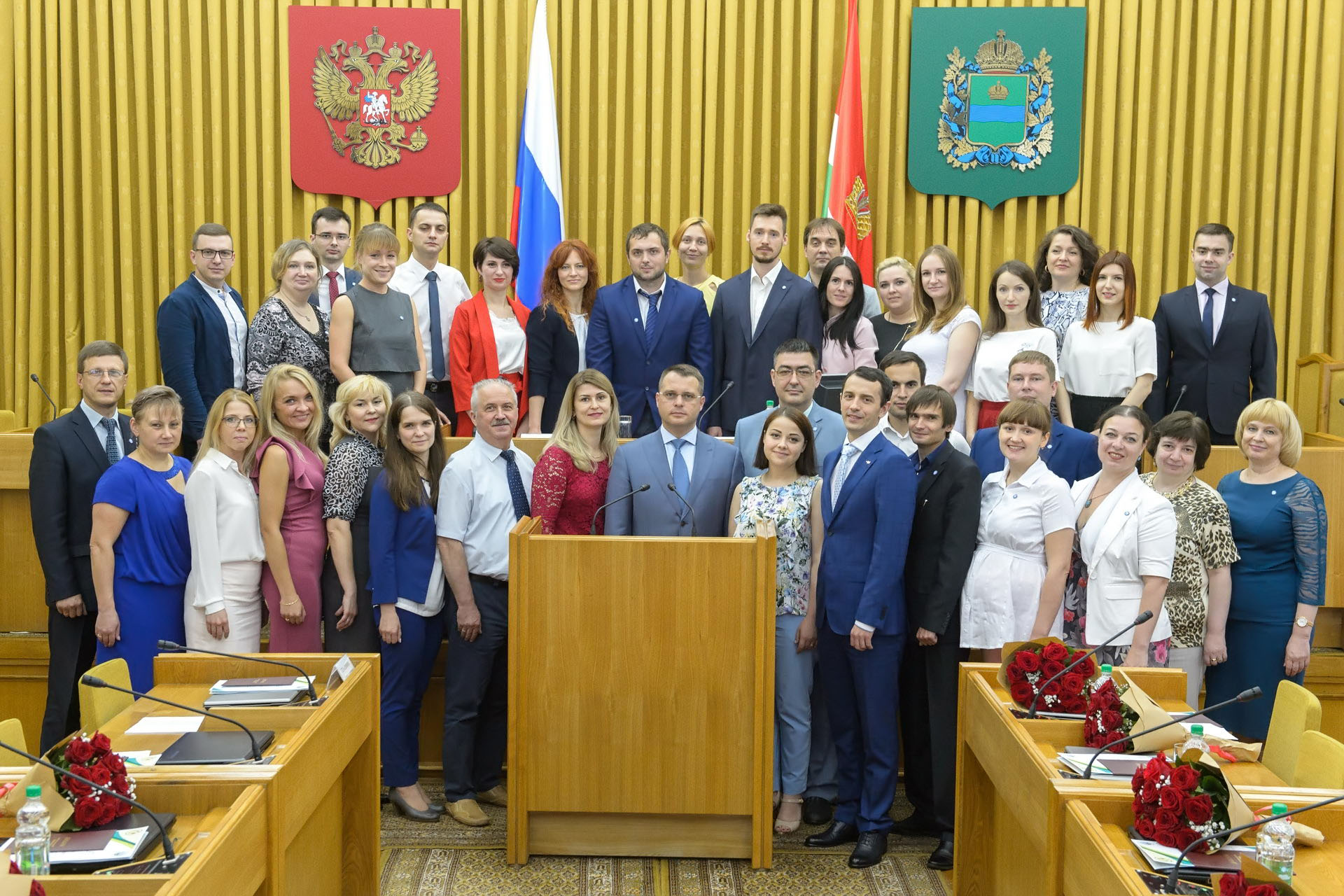 В г. Калуге вручили дипломы выпускникам Президентской программы подготовки управленческих кадров