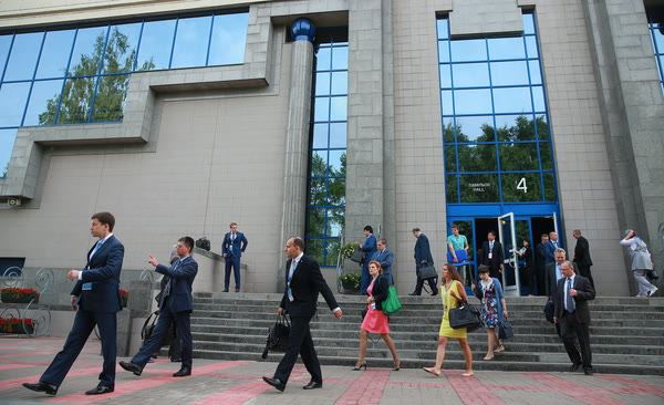 Сергей Ситников принимает участие в Петербургском международном экономическом форуме - 2015