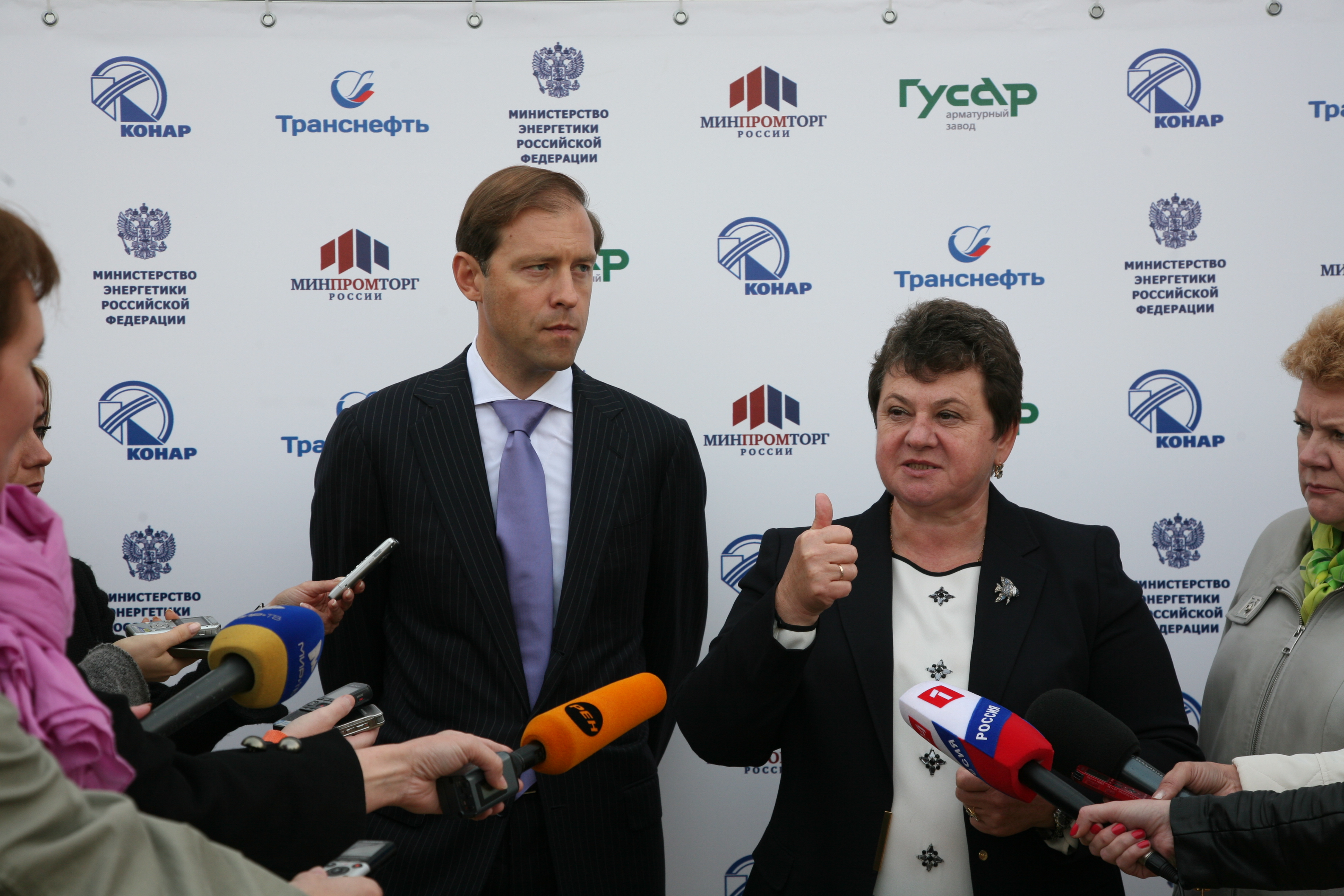 Денис Мантуров: "Мы находимся в русле не только импортозамещения, но и импортоопережения"