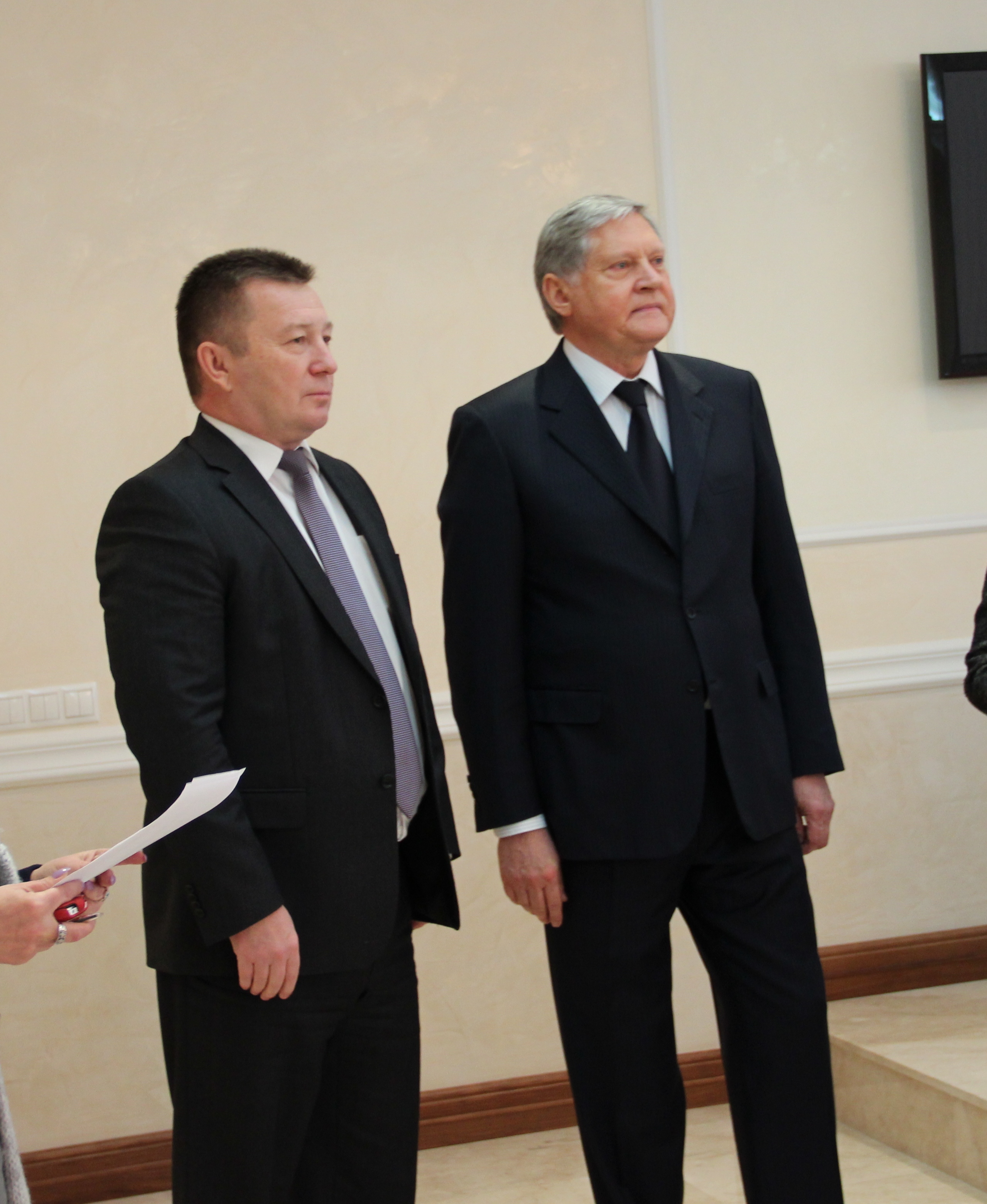 Федеральный инспектор по Московской области вручил удостоверения федеральным судьям
