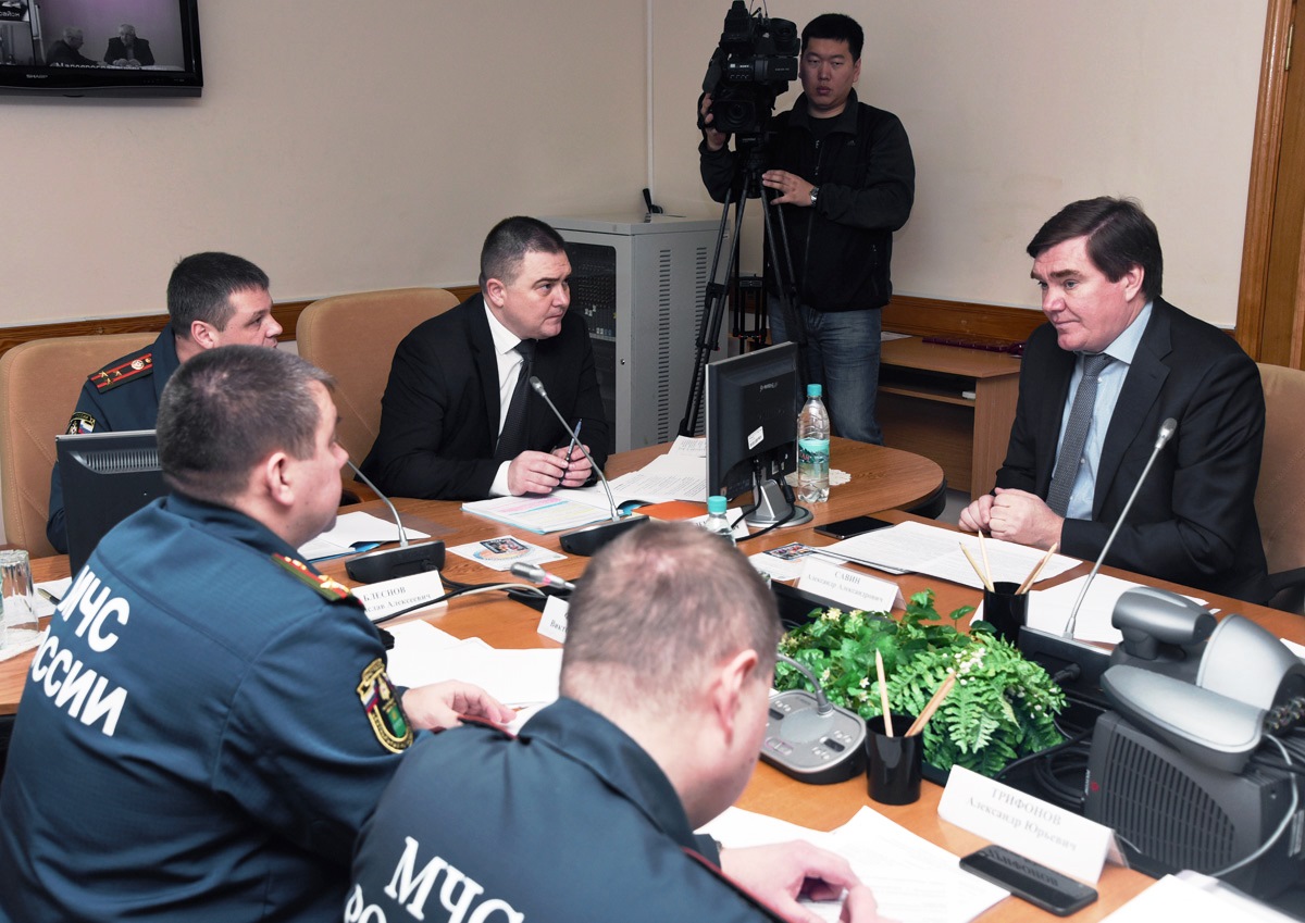 Правительственная комиссия обсудила подготовку муниципалитетов региона к весеннему паводку и пожароопасному сезону