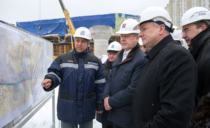 С.Собянин: Участок автодороги от Бусиновской развязки до Фестивальной улицы необходимо закончить до конца 2014 года