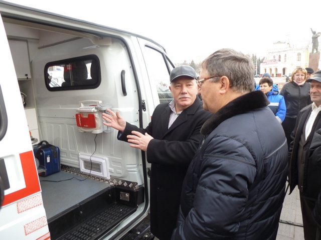 19 новых машин скорой помощи пополнили автомобильный парк районных больниц Тамбовской области