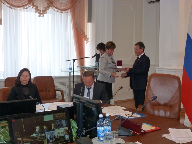 Минэкономразвития оценило высокую результативность Тамбовщины по выдаче универсальных электронных карт