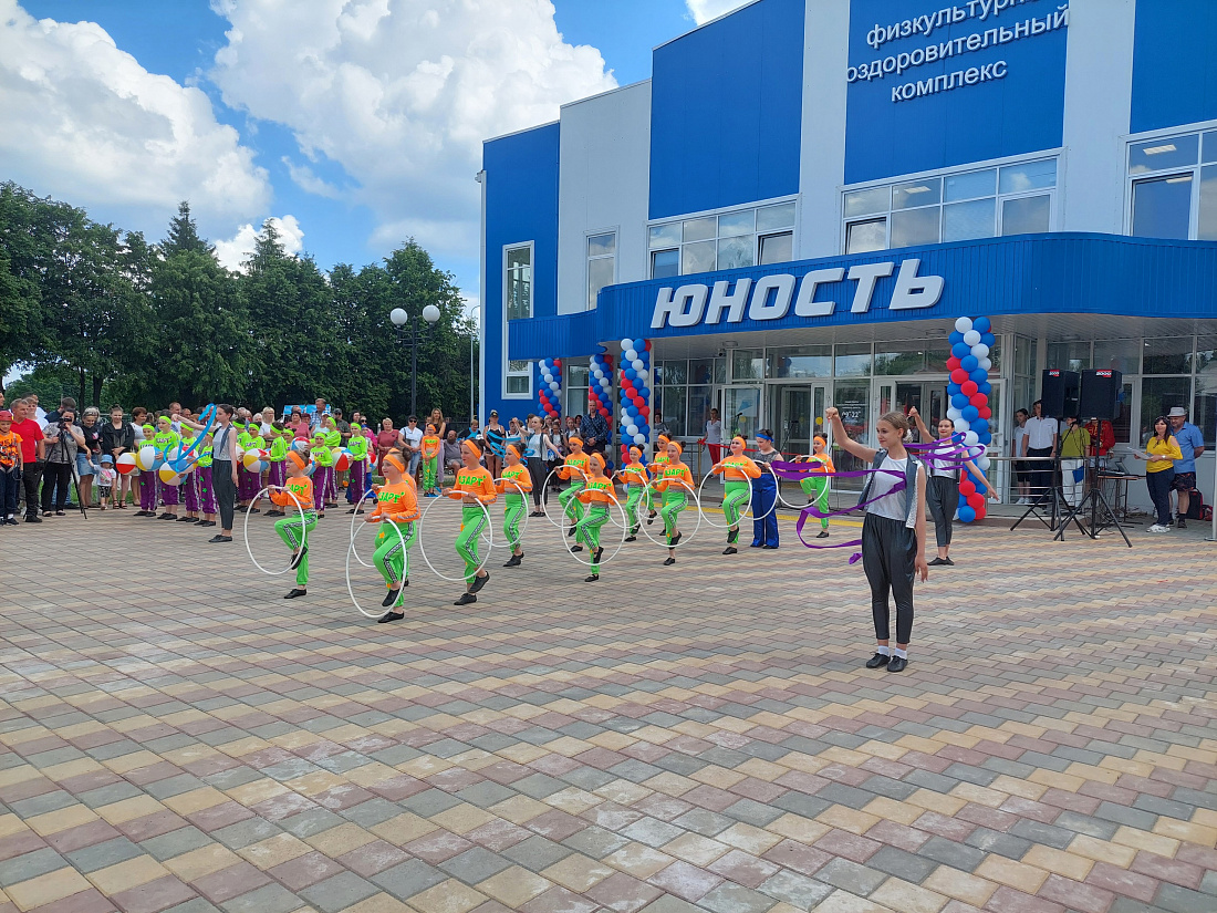 Курская область, Горшеченский район, посёлок Горшечное, Первомайская улица, 48В. Новый физкультурно-оздоровительный комплекс «Юность». Фото: сайт администрации Курской области kursk.ru